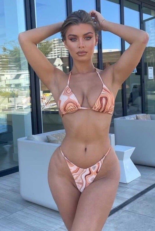 UTAH V CUT THONG - Berry Beachy Swimwear